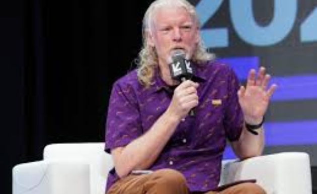 Dan Clancy Net Worth: Twitch CEO’s Wealth, Salary, and Career Journey